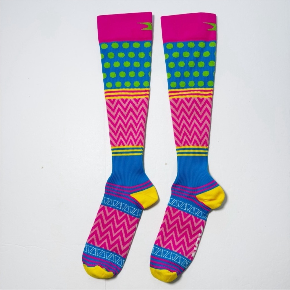 Running Compression Socks - Picture 2 of 5